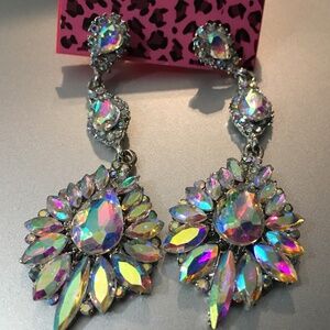 Rhinestone earrings- showstopper 📦 20